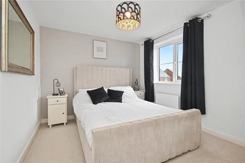 3 bedroom terraced house for sale, Frobisher Avenue, Castleford, West Yorkshire