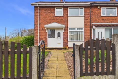 2 bedroom end of terrace house to rent, Porlock Avenue, Hyde, SK14 3LE