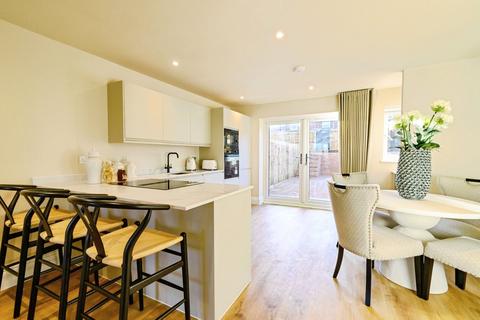 undefined, St Johns Road, Mosley Common, Worsley, M28