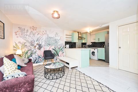undefined, Castle Road, Barking, Dagenham, Essex, RM9