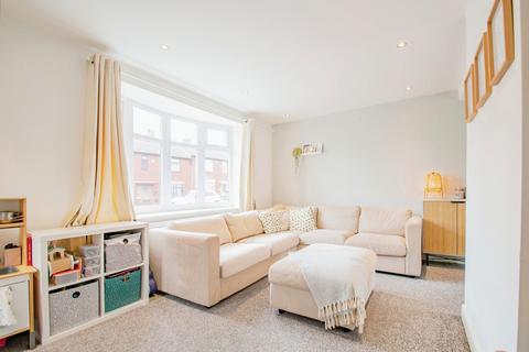 3 bedroom end of terrace house for sale, Bowker Street, Worsley, Manchester, Greater Manchester, M28