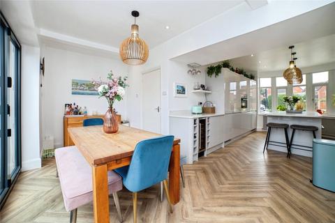 3 bedroom detached house for sale, Dalestorth Road, Sutton-in-Ashfield, Nottinghamshire, NG17