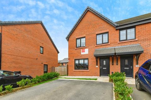 3 bedroom semi-detached house for sale, Silk Mill Street, Worsley, Manchester, Greater Manchester, M28