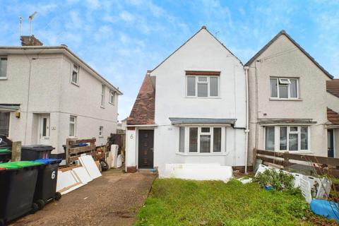 3 bedroom semi-detached house for sale, Percival Crescent, Sutton-in-Ashfield, Nottinghamshire, NG17