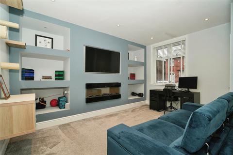 3 bedroom semi-detached house for sale, Holly Avenue, Worsley, Manchester, Greater Manchester, M28