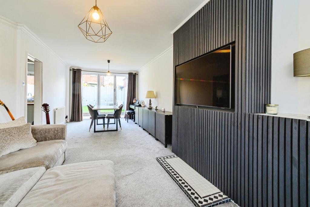 Living/Dining Room