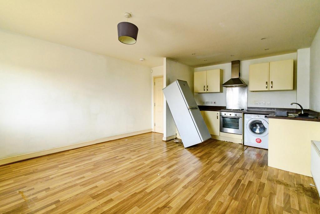 Living/Kitchen Room