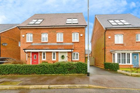 3 bedroom semi-detached house for sale, Chenille Close, Worsley, Manchester, Greater Manchester, M28