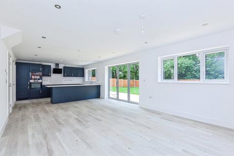 5 bedroom detached house for sale, The Orchard, Melton Road, Syston, Leicester, LE7