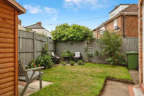 4 bedroom semi-detached house for sale, Sunny Side Grove, Stockton-on-Tees, Durham, TS18