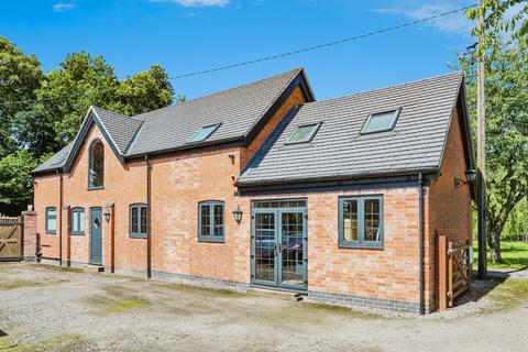 5 bedroom detached house for sale, Melton Road, Rearsby, Leicester, Leicestershire, LE7
