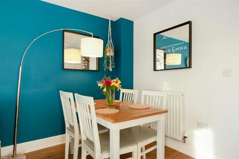 2 bedroom semi-detached house for sale, Maple Drive, Bracklesham Bay, Chichester