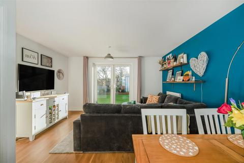 2 bedroom semi-detached house for sale, Maple Drive, Bracklesham Bay, Chichester