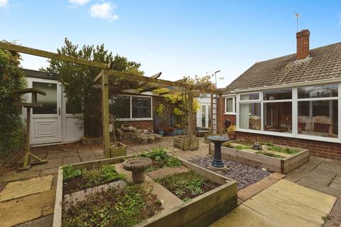 2 bedroom bungalow for sale, Finchfield Close, Eaglescliffe, Stockton-on-Tees, Durham, TS16