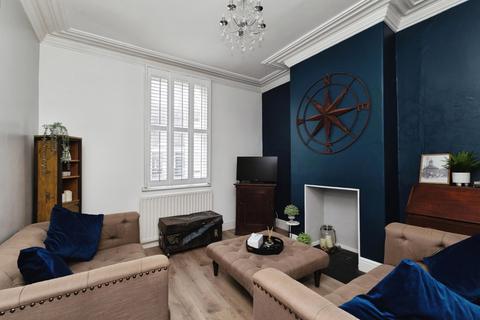 2 bedroom terraced house for sale, High Street, YARM, TS15