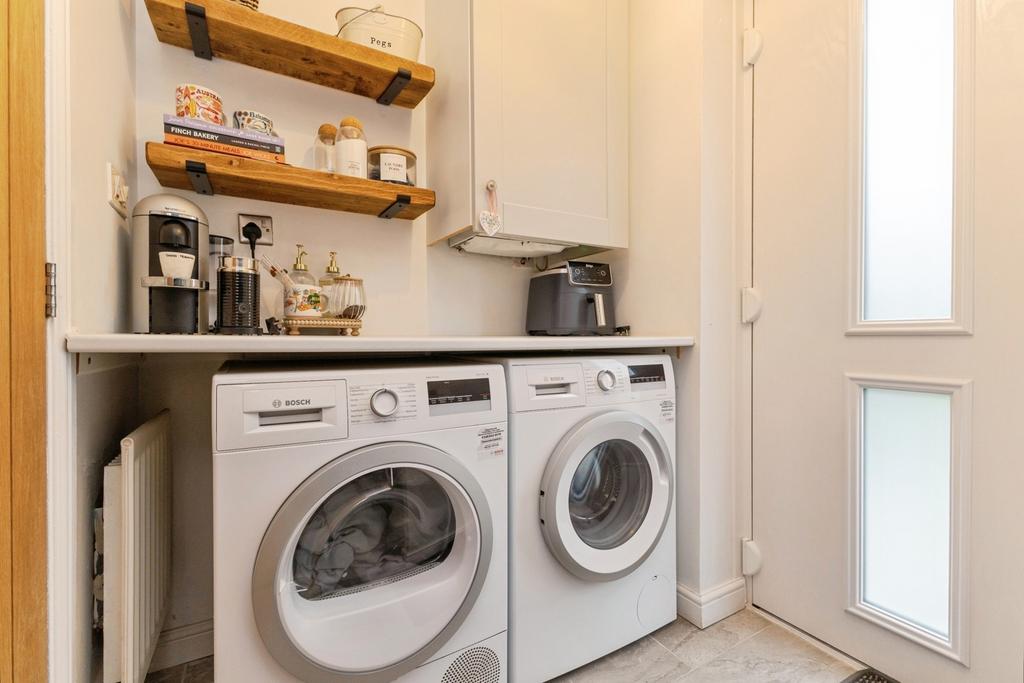 Pbox-IMG.jpg