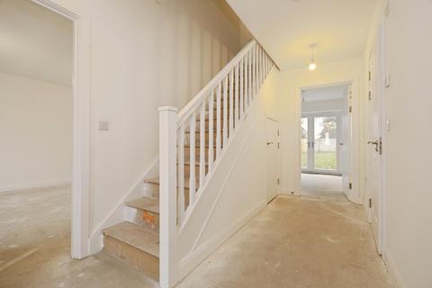 4 bedroom detached house for sale, Snowbird Close, Burn, YO8