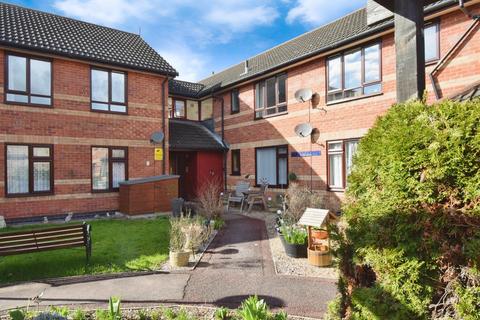 1 bedroom flat for sale, Jasmine Court, Wigston, Leicestershire, LE18
