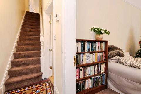 4 bedroom end of terrace house for sale, Scarcroft Hill, York, North Yorkshire, YO24