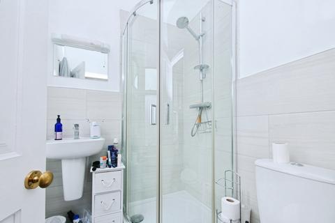 4 bedroom end of terrace house for sale, Scarcroft Hill, York, North Yorkshire, YO24