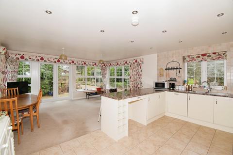 undefined, The Oval, Oadby, Leicester, Leicestershire, LE2