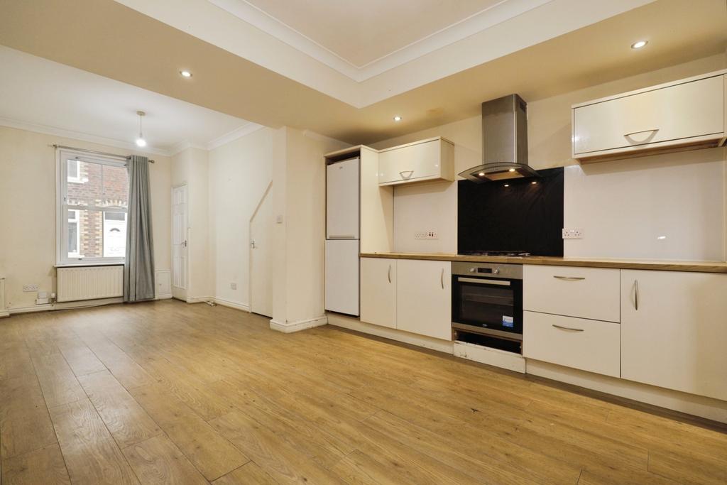Dining/Kitchen Room