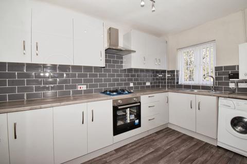2 bedroom flat for sale, Long Street, Wigston, Leicestershire, LE18
