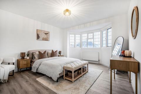 4 bedroom house to rent, Baldry Gardens, London SW16