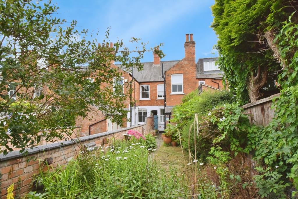 Garden &amp; Rear