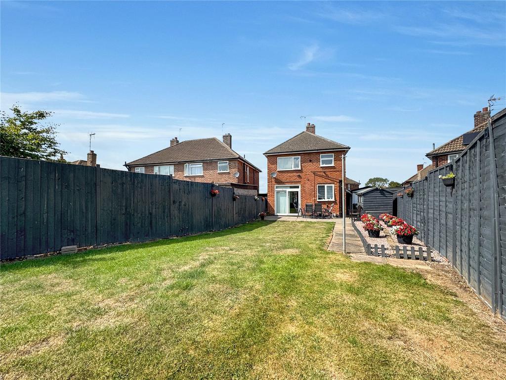 Garden & Rear