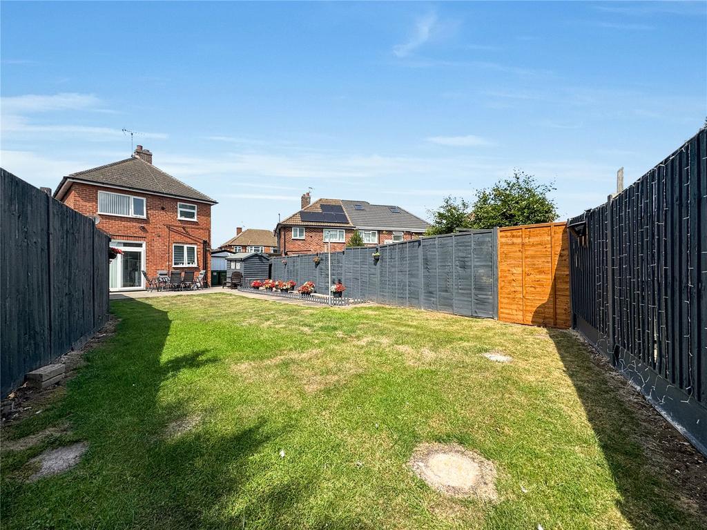 Garden & Rear