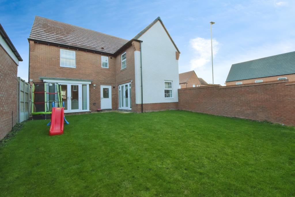 Garden &amp; Rear