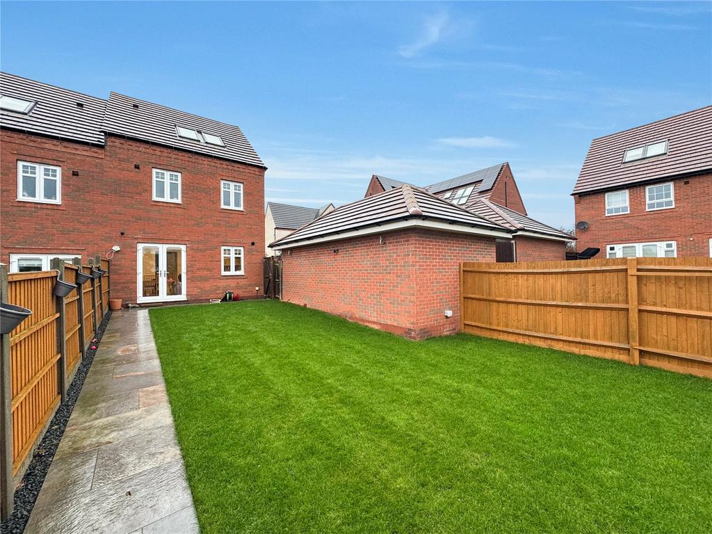 Garden &amp; Rear