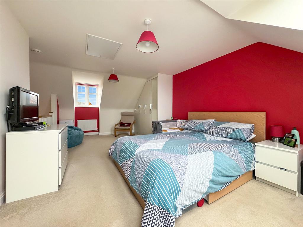 Principal Bedroom