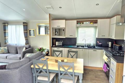 2 bedroom park home for sale, Highfield Grange - Park Deans Resort, Clacton on sea, Clacton on sea,