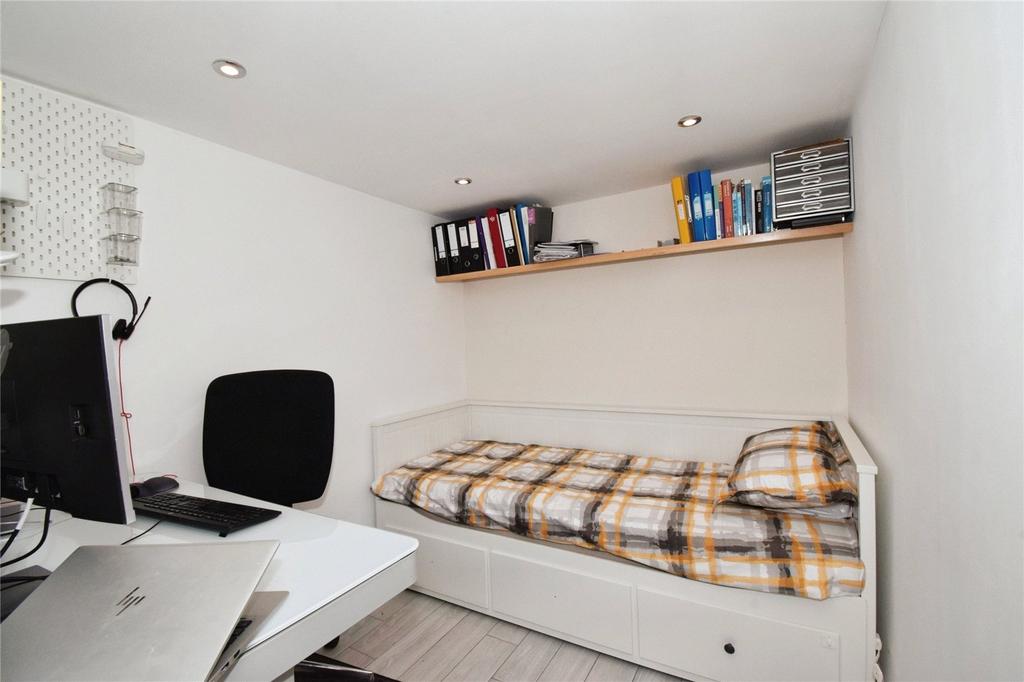 Cabin/Office