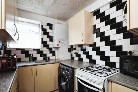 3 bedroom semi-detached house for sale, Teesbrook Drive, Wollaton, Nottingham, NG8
