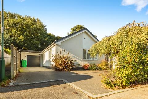 3 bedroom bungalow for sale, Maidstone Drive, Wollaton, Nottingham, NG8