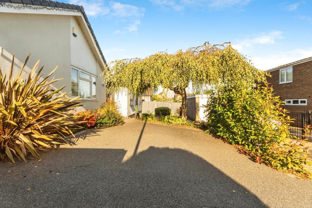 Front &amp; Driveway