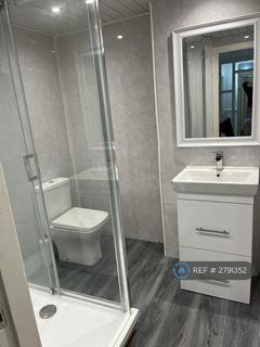 1 bedroom flat to rent, Heath View, Salford, M7