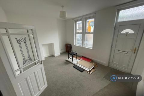 undefined, Midland Road, Royston, Barnsley, S71