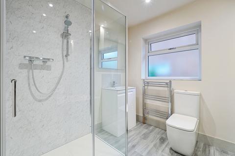 2 bedroom bungalow for sale, Oakfield Road, Wollaton, Nottingham, NG8