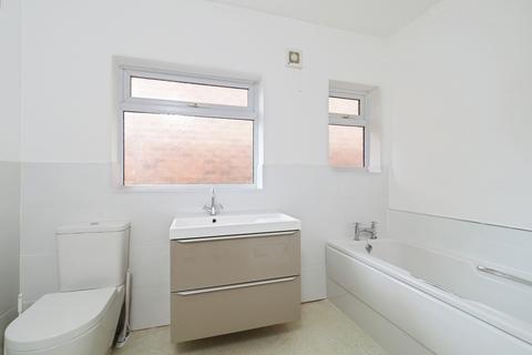 3 bedroom bungalow for sale, Grangewood Road, Wollaton, Nottingham, NG8
