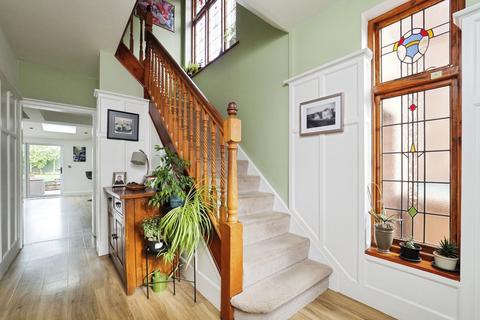 undefined, Wollaton Road, Wollaton, Nottingham, NG8