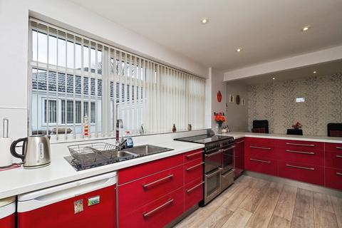 undefined, Moorsholm Drive, Wollaton, Nottingham, NG8