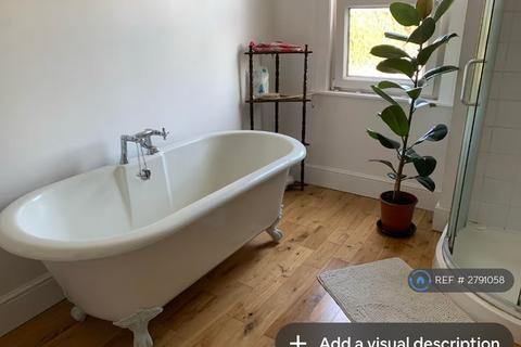 undefined, Queens Rd, Banbury, OX16