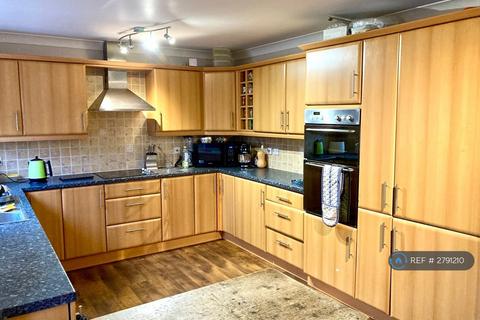 undefined, The Groves, Hull, HU4
