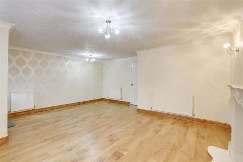 2 bedroom detached bungalow for sale, Rothbury Avenue, Nottingham NG9