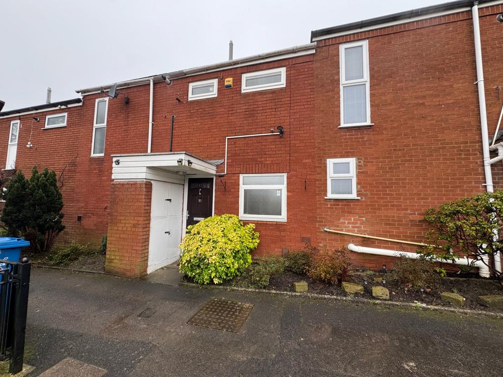 3 bed terraced house for sale Burns Avenue, Ather