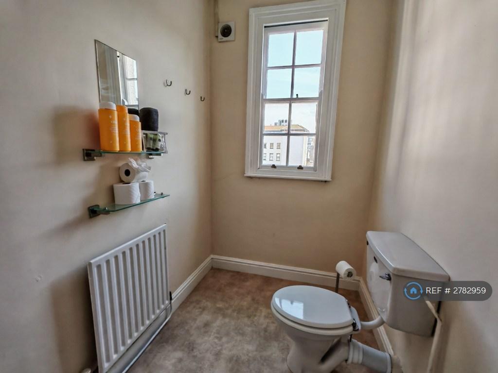 Bathroom 2